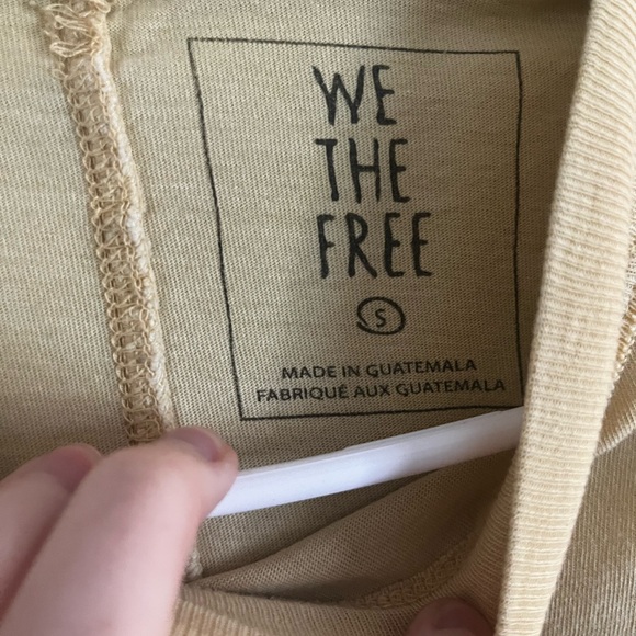 WE THE FREE Be Free Tunic T-Shirt Melo Pearl top lightweight light yellow small - Picture 2 of 4